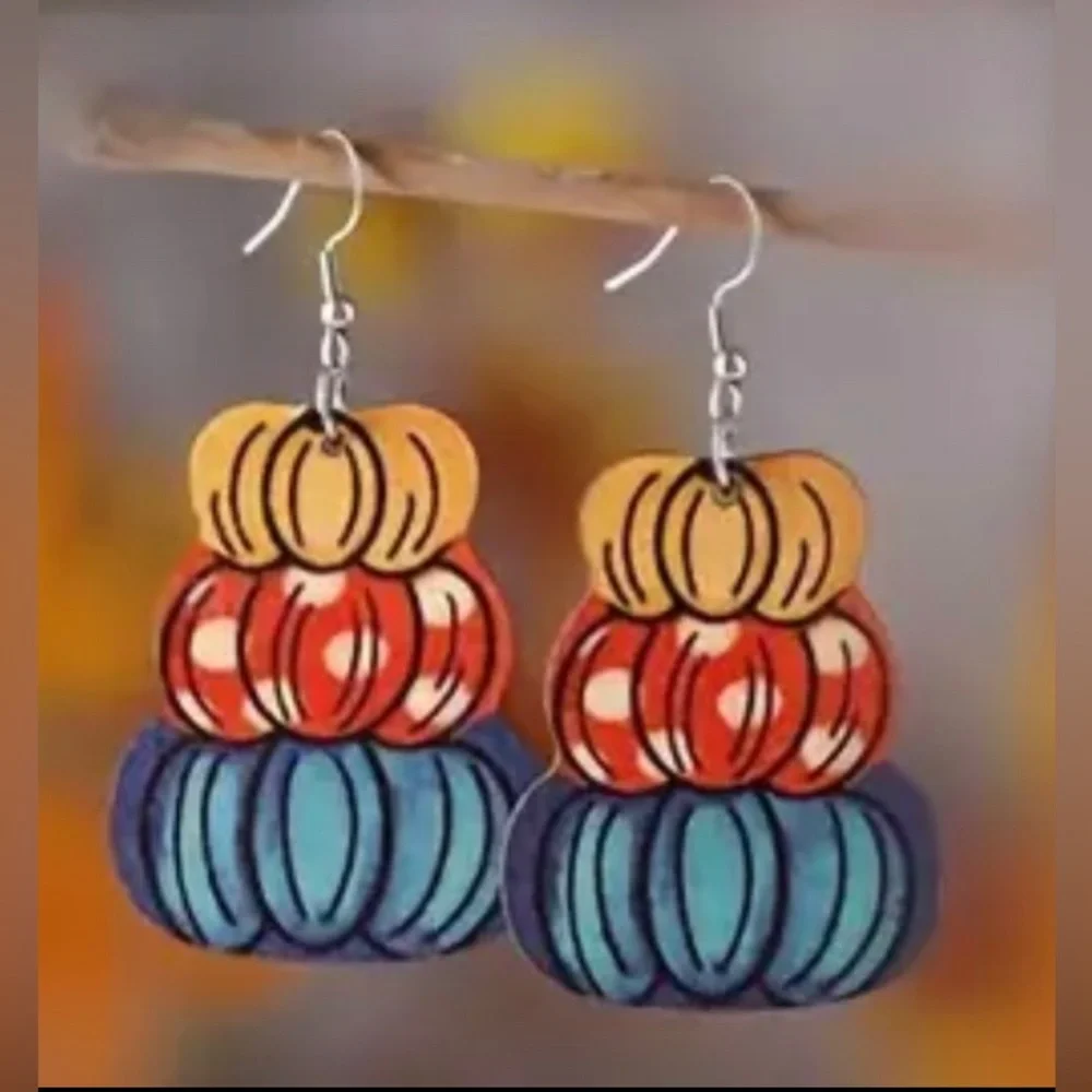 NWT Pumpkin Stack Drop & Dangle Earrings Lightweight Wood Fall Autumn Halloween - Picture 8 of 8